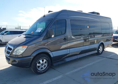 2008 Dodge Sprinter Van 2500 High Roof z USA, uszkodzony, nr VIN WD0PE845385257924
